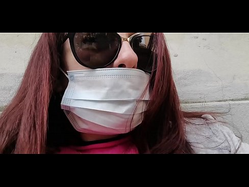 ❤️ Nikoletta qo'shnisidan qasos oladi va garajida siydi (Maxsus Covid19 Italiya karantini) ️  seks  uz.niceporn.ru ❌️❤